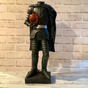MARTHA STEWART XL 20in LED Headless Solider With Pumpkin